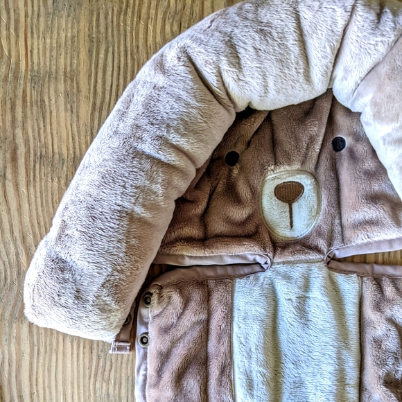 Travel Bug Bear 3-Piece Head Support & Strap Covers Car Seat, Stroller Bouncer - Picture 8 of 10